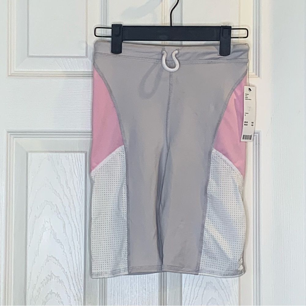 Urban Outfitters Colorblock Biker Shorts Size Small